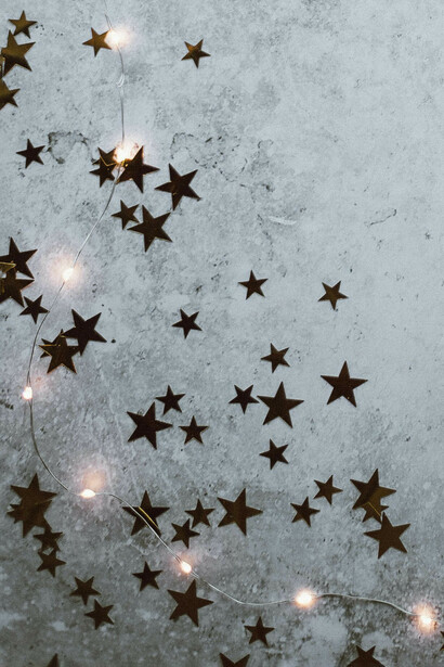 Immaginazione. Si inizia con la letterina a Babbo Natale, aiuta fin da piccoli nella creatività, fantasia e immaginazione e aiuta gli adulti a scoprire lo stupore in un desiderio, a volte conosciuto, a volte mai confidato, perché i bambini ripongono completa fiducia in qualcuno che possa realizzarlo