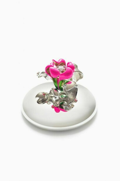 Victoire de Castellane, Crystal Shocking Pink Baby, 2013, Yellow gold, diamonds, colored lacquer, 3 1/8 x 3 9/16 x 3 9/16 inches / 8 x 9 x 9 cm © Victoire de Castellane. Courtesy Gagosian Gallery, Photo Vito Flamminio