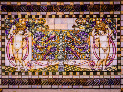the frieze of Villa Argentina in Viareggio © Michele Guajana
