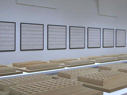 Vista de sala / gallery view El tiempo y las cosas. La casa-estudio de Hanne Darboven (imagen 7)