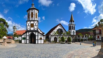 Iglesia de San Martín de Tours en la Colonia Tovar