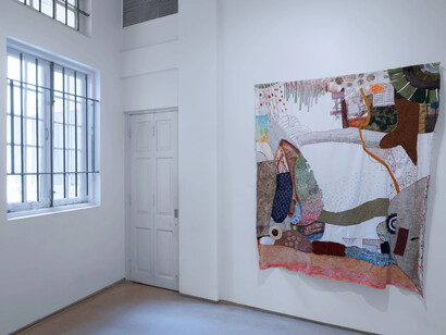 T. Vinoja, A moving cloak in Terrain, exhibition view. Courtesy of Experimenter