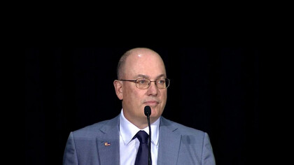 Steve Cohen è un miliardario statunitense che ha trasformato il suo successo nella finanza in un impero culturale