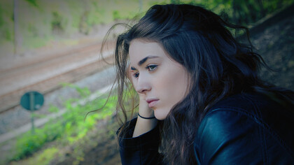 Hard times: there is no pain that does not leave a trace