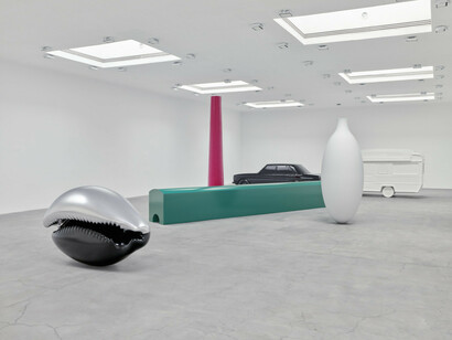 Katharina Fritsch, exhibition view. Courtesy of Matthew Marks Gallery