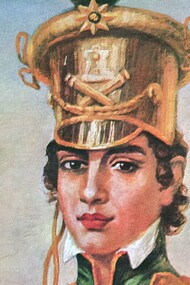 Maria Quitéria nasceu em 27 de julho de 1792, na Fazenda do Licurizeiro, no arraial de São José de Itapororocas, hoje Feira de Santana. Sua mãe faleceu quando ela era criança, e foi criada sob o rígido comando de sua madrasta. Longe dos salões da capital, cresceu livre nos campos, aprendendo a cavalgar, caçar e manejar armas com uma perícia incomum para uma mulher da época – habilidades que, mais tarde, seriam cruciais. Desde jovem, demonstrava uma curiosidade intensa pelo mundo ao seu redor, explorando os limites da natureza e testando sua coragem em atividades que para muitas mulheres eram proibidas. Aprendeu não apenas a manejar armas, mas a observar o terreno, a entender os ventos e as correntes dos rios, habilidades que a tornariam uma estrategista nata nos campos de batalha