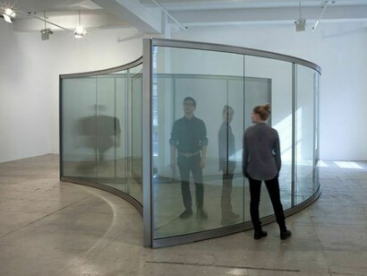 Dan Graham, Slice, 2013, Two-way Mirror Glass, Stainless Steel, 90 1/2 x 195 1/4 x 183 7/16 in. (230 x 496 x 466 cm)