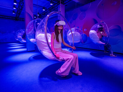 Bubble planet, an immersive experience. Courtesy of Fever