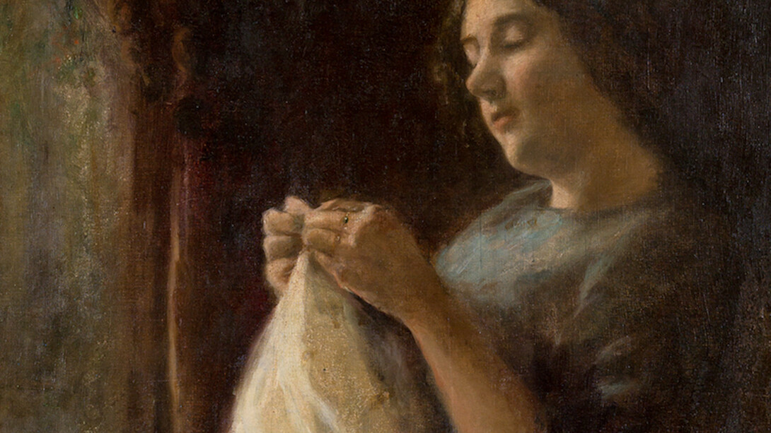 Margarita Holguín y Caro, La costurera, 1911, Óleo sobre tela, 91 x 62 cm, Colección Museo Nacional de Colombia, reg. 2199. Trasladado del Museo de la Escuela de Bellas Artes de Bogotá (ca. 1948). Courtesy of The National Museum of Colombia
