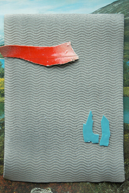 Marjolijn de Wit, 18, porcelain on print, 2014, 31 x 24 cm