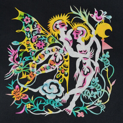 Cut Sleeve, Split Peach. Courtesy of Nome