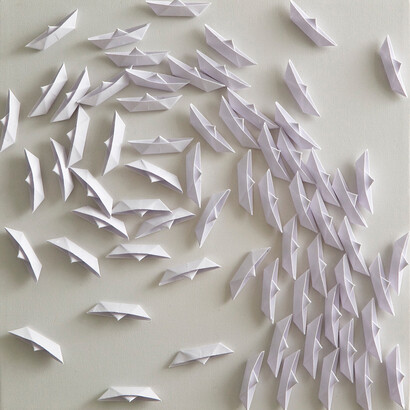 Riccardo Gusmaroli, Vortice bianco, 2015, tecnica mista su tela, cm 25x25