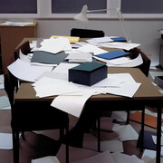 Thomas Demand (*1964)
Büro, 1995 (2007)
C-Print, 186 × 242 cm
DZ BANK Kunstsammlung im Städel Museum, Frankfurt am Main
© VG Bild-Kunst, Bonn 2019