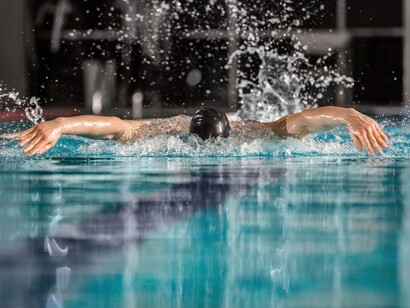 L'autocontrollo derivante dalla disciplina favorisce decisioni ponderate e riduce la probabilità di errori impulsivi