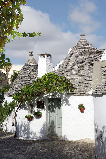 Plantas en construcciones de Alberobello, Italia