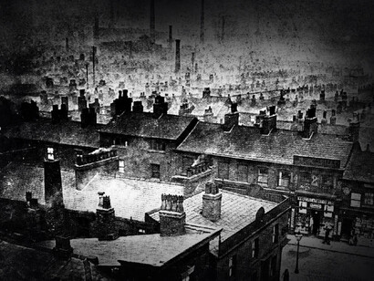 Un típico suburbio de Manchester, Inglaterra que representa el hacinamiento y el estilo de vida industrial en el siglo XIX