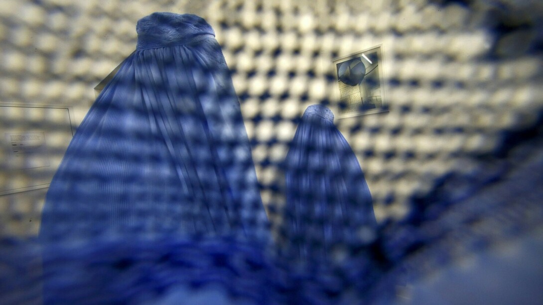 Life seen from a burqa