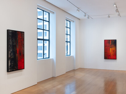 Sterling Ruby, |, exhibition view. Courtesy of Gagosian