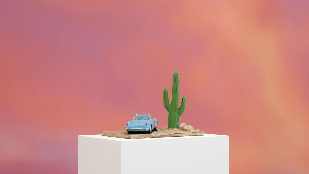 Alex Israel, View of the exhibition ‘SUMMER’, 13.06 - 25.07.2015, Almine Rech Gallery, Paris © Alex Israel - Photo: Zarko Vijatovic, Courtesy of the artist and Almine Rech Gallery