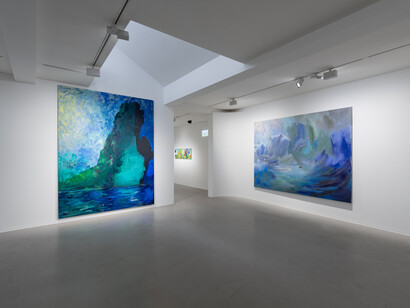 Jacco Olivier, Point Nemo, exhibition view. Courtesy of Galerie Ron Mandos 