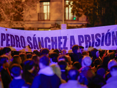 Protestas contra el PSOE y Pedro Sánchez en Madrid, España