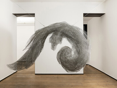 Alicia Martín, Contra la tranquila grandeza, vista de exhibición. Cortesía de la Galería Rafael Pérez Hernando