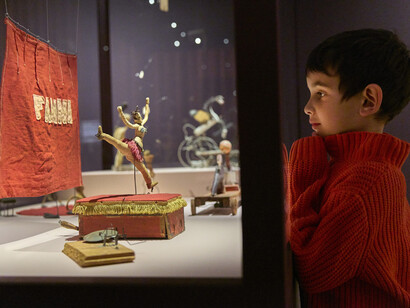 High wire: Calder’s circus, exhibition view. Courtesy of Whitney Museum