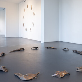 Tiina Raitanen, Pending, exhibition view. Courtesy of Galleria Sculptor