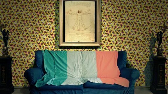 Il divano italiano,  C-print, 73 x 110 cm, 2012