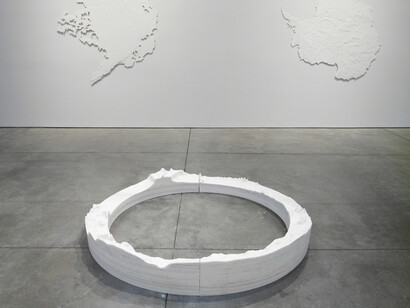 Maya Lin, Exhibition view. Courtesy of Pace Gallery