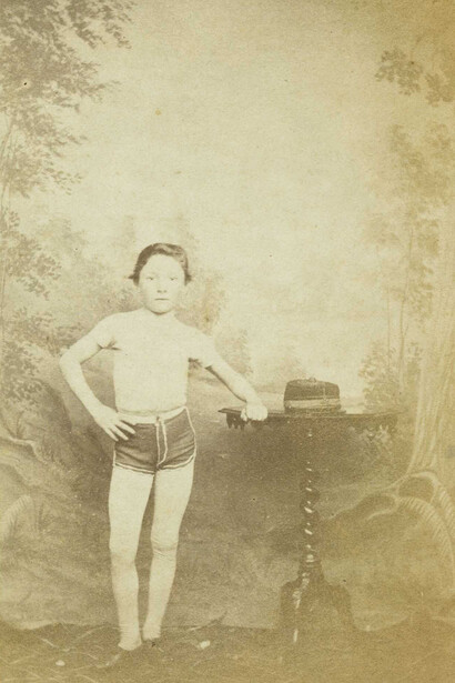 Carte-o-mania! Courtesy of National Portrait Gallery