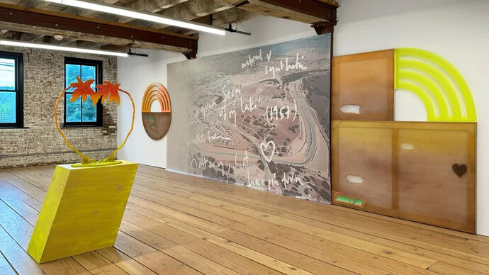 Wendy White, Laguna seca, exhibition view. Courtesy of Gaa Gallery