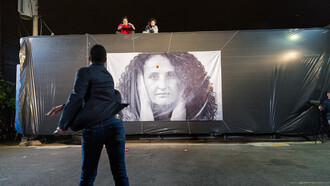 «3 Monos» de Karla Solano. Todas las imágenes son de Mauricio Golfin; retoques de Carlos Guadamuz