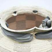 YoonJee Kwak, Patterned Memories, Dori Series No.1 (detail), 2024,
Hand-built stoneware, colored stoneware, silk fabric,
20 x 21 x 21 inches. Courtesy of the artist and Gerald Peters Contemporary