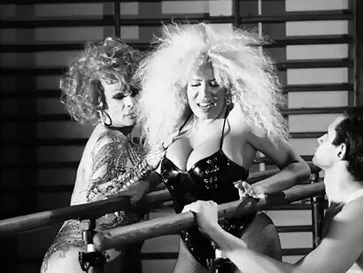 Afida Turner interprète Étienne