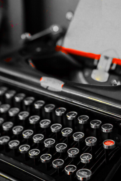 Per il me bambino di quei tempi era la sola cosa importante, la più importante e bella: scrivere