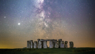 Vía Láctea sobre Stonehenge, Reino Unido