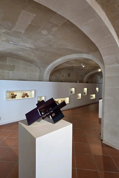 Arturo Berned, En busca de la línea, vista de exhibición. Cortesía de Galería de las Misiones