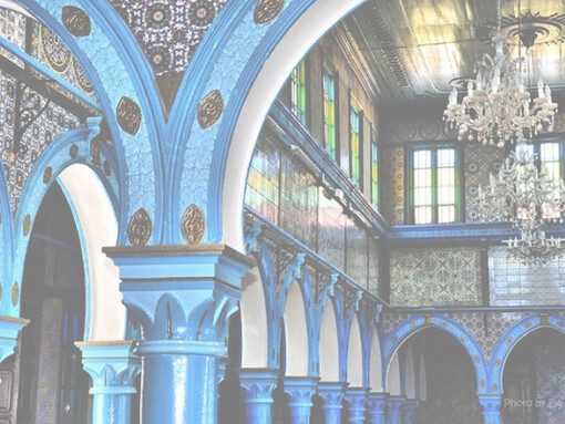 La synagogue El Ghriba, construite dans l'ancien village juif de Hara Seghira (aujourd'hui Er-Riadh) sur l'île de Djerba 