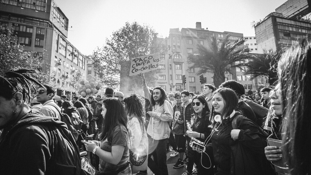 Universitarios se manifiestan en Santiago: durante los últimos años se han producido importantes movilizaciones estudiantiles en Chile reclamando una educación superior pública, accesible y de calidad