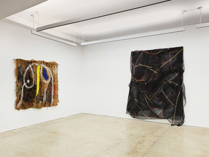 (Un)Covered. Courtesy of Nahmad Contemporary