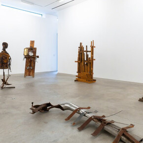 Sculpture, 1995-2012. Courtesy of James Fuentes