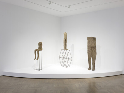 Magdalena Abakanowicz, Next is our skin, exhibition view. Courtesy of Gray Gallery