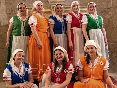 O apóstolo Paulo teve um papel fundamental na cristianização de malta, iniciando uma comunidade cristã que perdura até os dias de hoje. Foto de Monica Grima para o grupo Mnarja Folk Group (Nadur) no Facebook