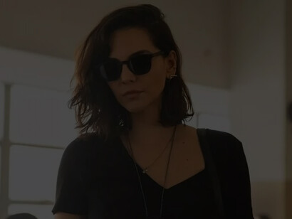 In 'Bom dia, Verônica,' Tainá Müller's gripping performance as a clerk at the São Paulo Homicide Police Station sheds light on her character's relentless battle against corruption and violence towards women
