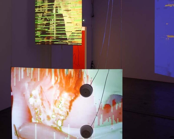 Tony Oursler, Exhibition view. Courtesy of Galerie Mitterrand