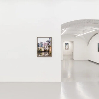 Silvia Camporesi, Uno strappo nel cielo di carta, veduta della mostra. Cortesia di z2o Sara Zanin Gallery