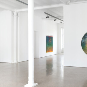 Liam Everett, He loved him madly, exhibition view. Courtesy of Galerie Greta Meert