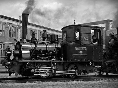 Com humor e introspecção, o filme de Miloš Radović, estrelado por Lazar Ristovski, oferece uma reflexão sobre a vida e a morte no interior dos vagões