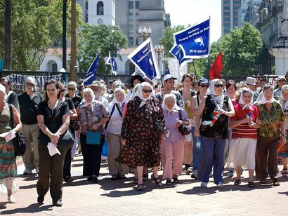 Members of the Madres de Plaza de Mayo and ATE participating in the 2016 Marcha Federal, one of Argentina’s major national demonstrations